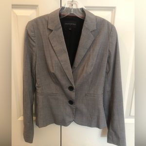 Banana Republic Women Blazer size 2 - grey w/ hint of pink stripes. Barely worn